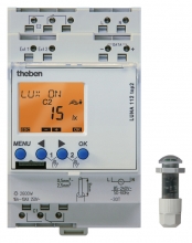 LUNA 112 top2 EL, 2-х канальный сумеречный выключатель Theben в комплекте с встроенным цифровым датчиком освещенности (арт. 1120200)